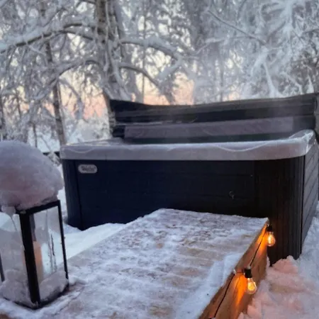 Relax Arctic Circle